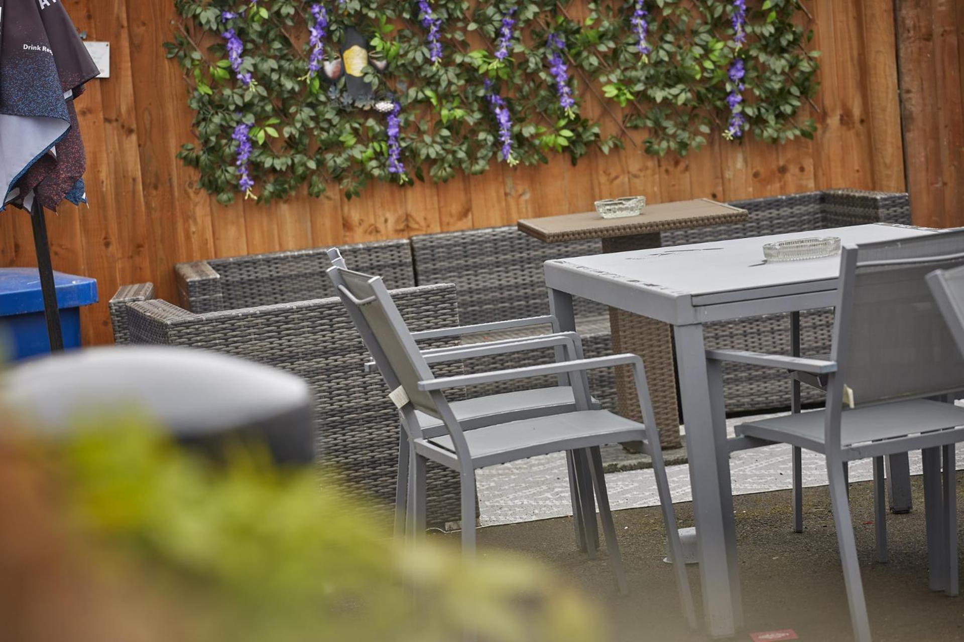 The Ingram Arms Hotell Laughton  Exteriör bild