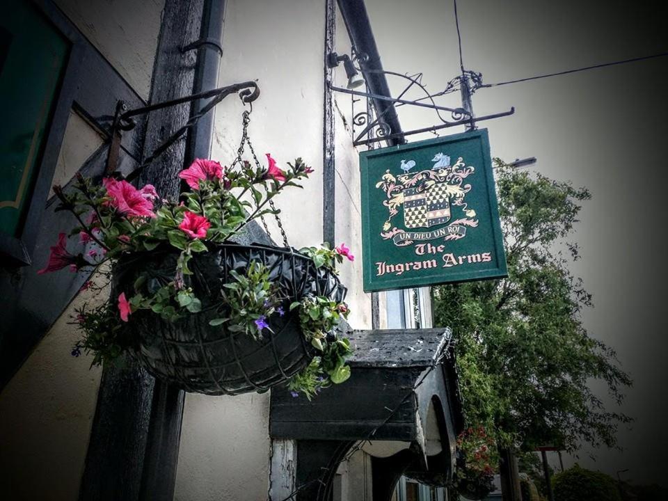 The Ingram Arms Hotell Laughton  Exteriör bild